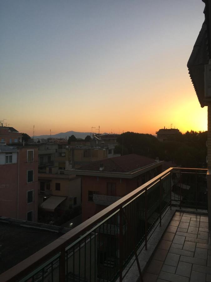 Appartement Panoramic And Bright Penthouse Is Waiting For You à Rome Extérieur photo