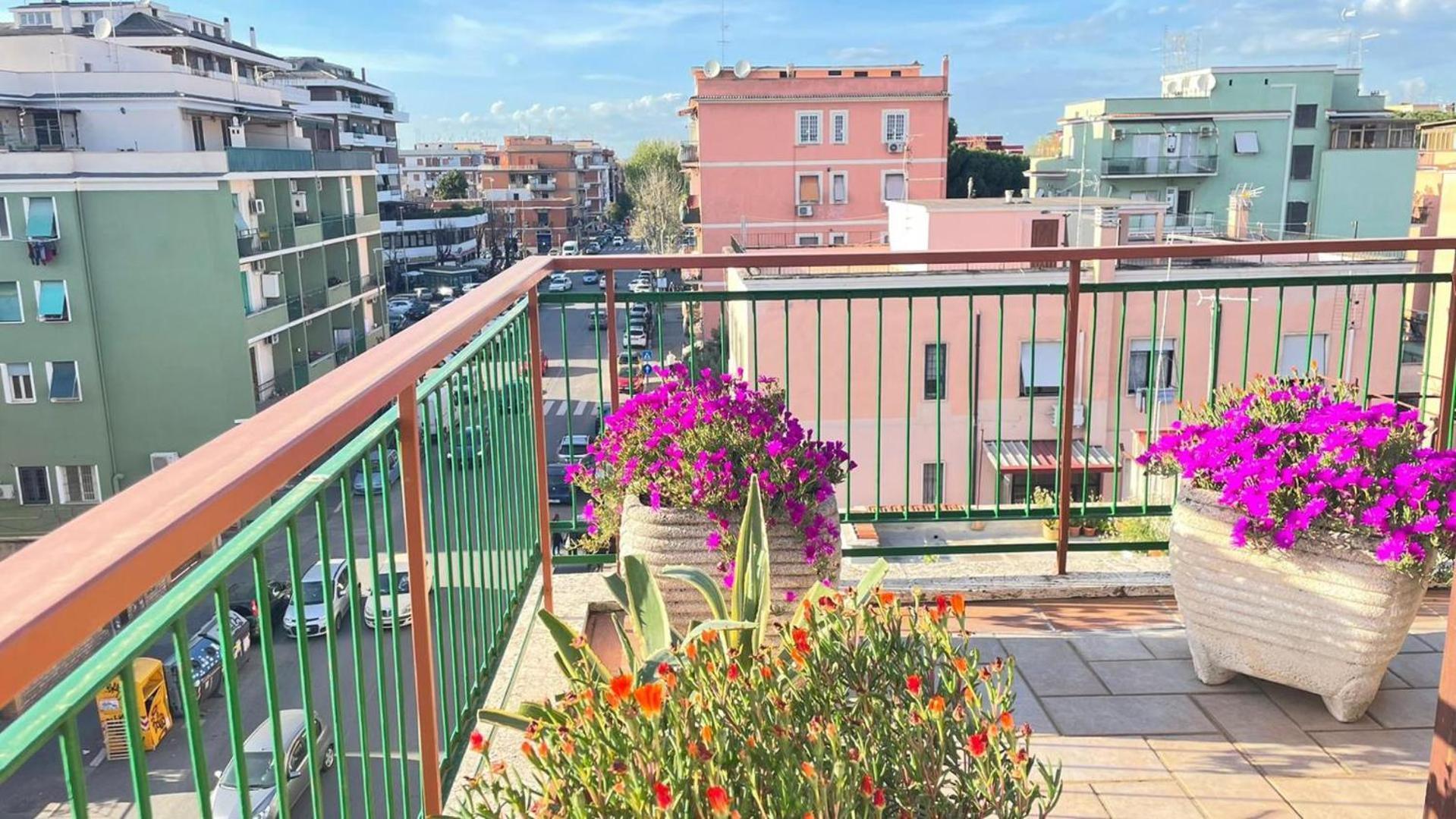 Appartement Panoramic And Bright Penthouse Is Waiting For You à Rome Extérieur photo